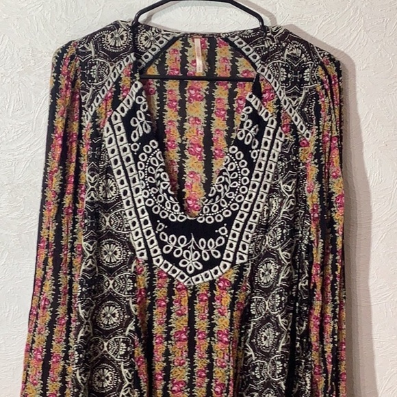 Free People - Sz M - Boho - 70’s - Dress / Tunic - tiered bell sleeves - Picture 5 of 11